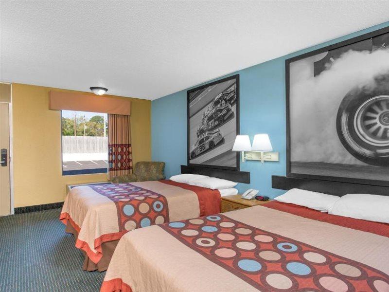 Super 8 By Wyndham Dunn Motel Exterior foto